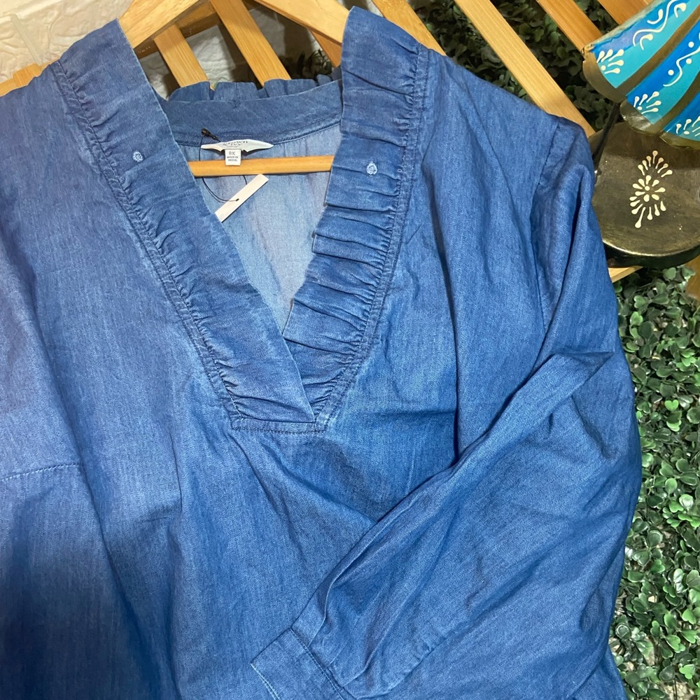 Crown & Ivy Denim Tops. Size- L - Picture 4 of 11